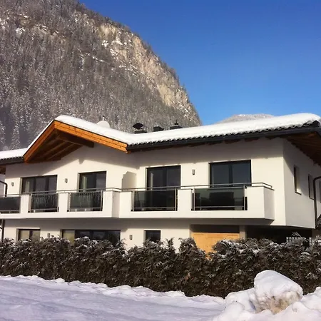 Mayrhofen Apartments Apartment