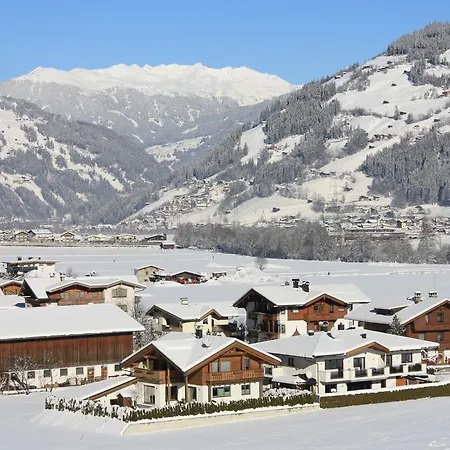 Mayrhofen Apartments